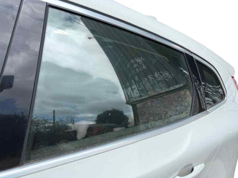 LUNA TRASERA IZQUIERDA