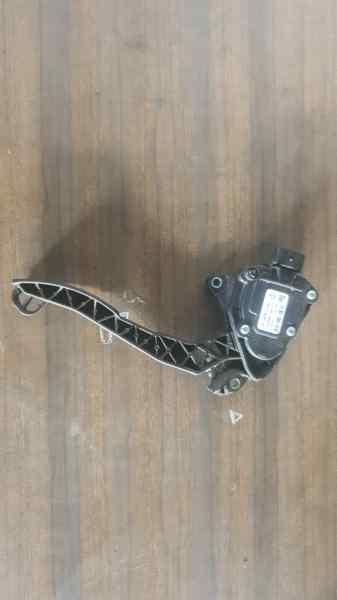 PEDAL ACELERADOR