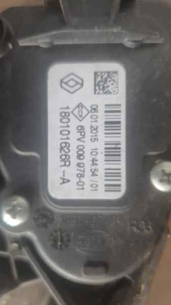 PEDAL ACELERADOR