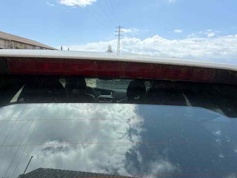 31385469 LUZ CENTRAL DE FRENO VOLVO V40