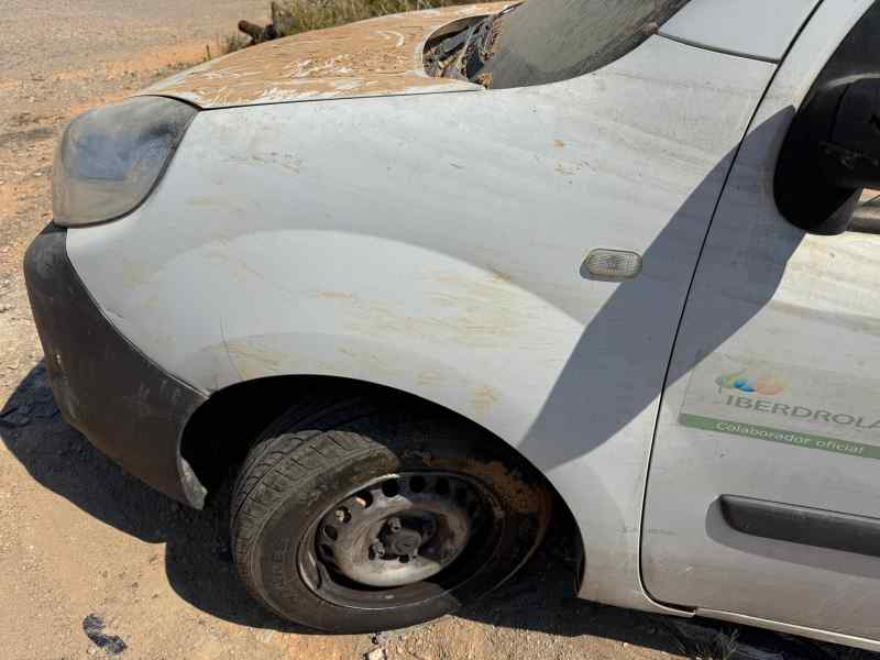 ALETA DELANTERA IZQUIERDA