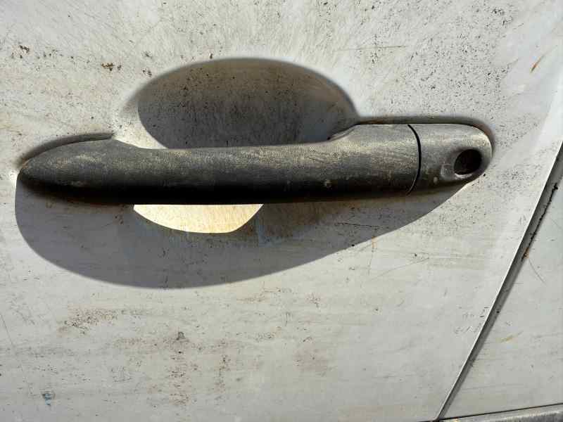 MANETA EXTERIOR DELANTERA IZQUIERDA