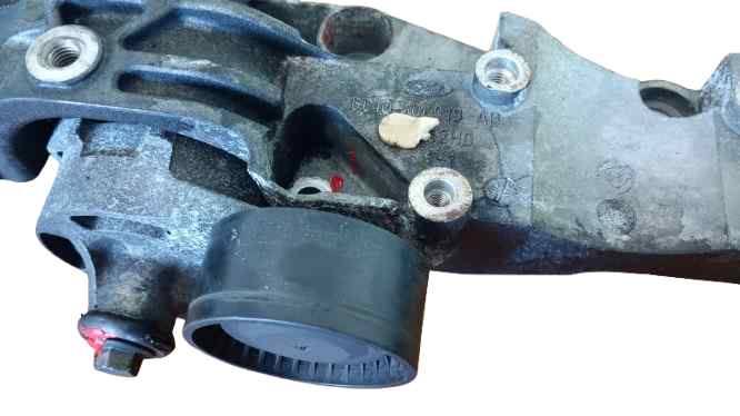 6C1Q10K019AB SOPORTE ALTERNADOR FORD TRANSIT COMBI '06