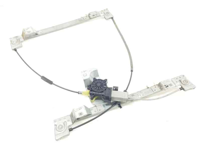 ELEVALUNAS DELANTERO DERECHO