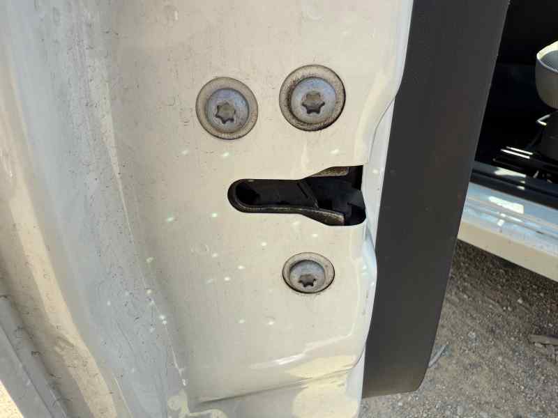 CERRADURA PUERTA DELANTERA IZQUIERDA 