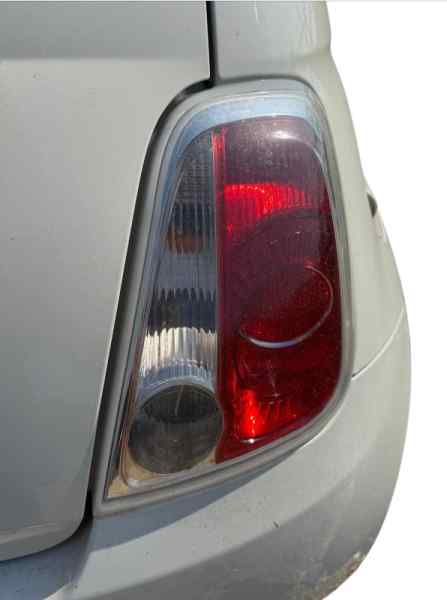 PILOTO TRASERO DERECHO