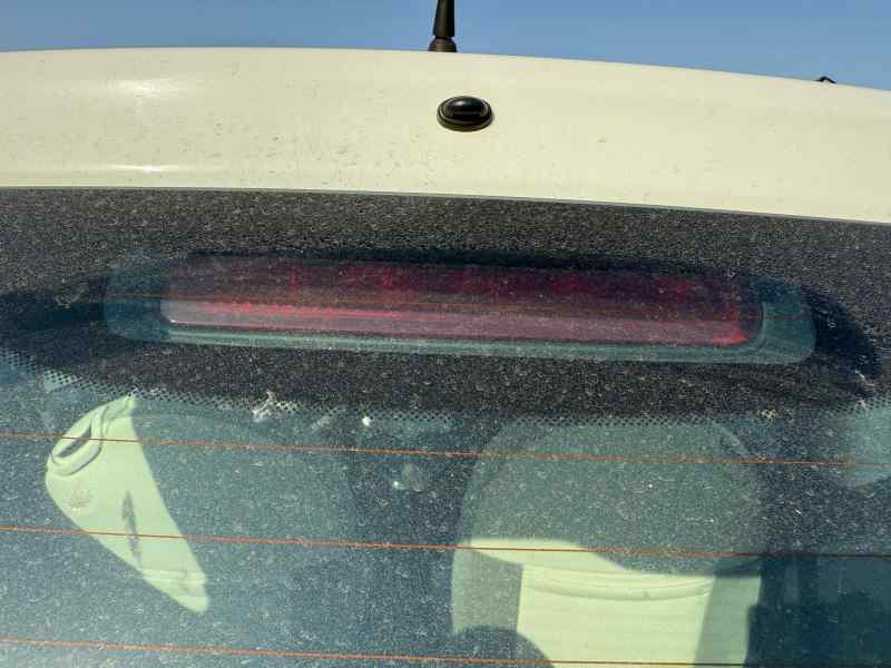 LUZ CENTRAL DE FRENO