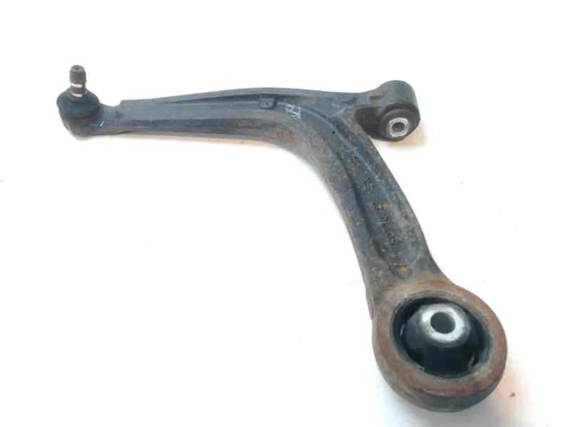 BRAZO SUSPENSION INFERIOR DELANTERO DERECHO