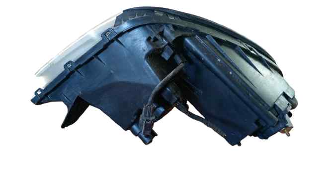 8310108B10 FARO IZQUIERDO SSANGYONG REXTON