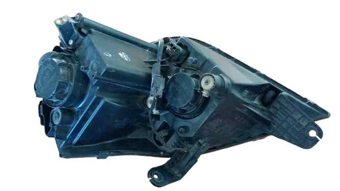 8310208B10 FARO DERECHO SSANGYONG REXTON