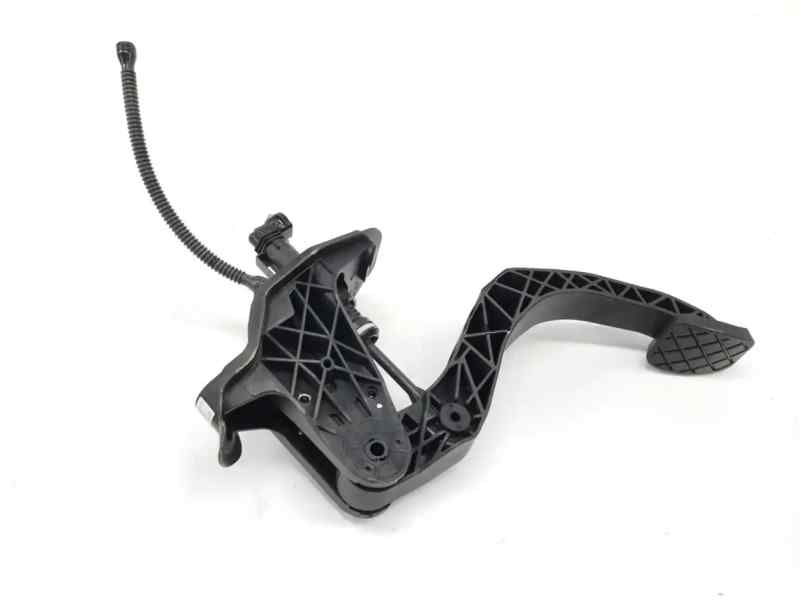 PEDAL EMBRAGUE