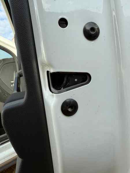 CERRADURA PUERTA DELANTERA DERECHA