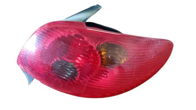 PILOTO TRASERO DERECHO