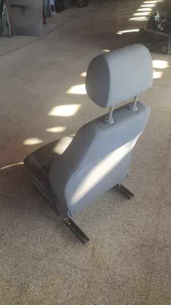 ASIENTO DELANTERO DERECHO VOLKSWAGEN CADDY KA-KB (2K)