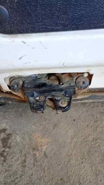 CERRADURA MALETERO - PORTON