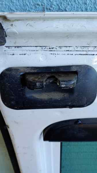 CERRADURA MALETERO - PORTON