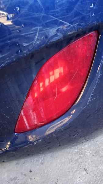 FARO ANTINIEBLA TRASERO DERECHO