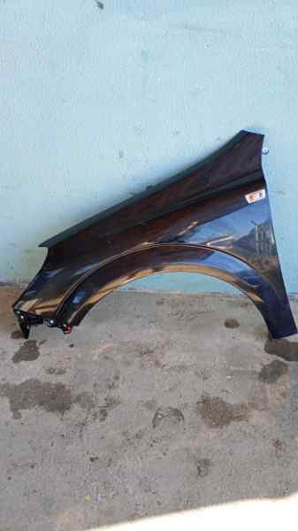 ALETA DELANTERA IZQUIERDA