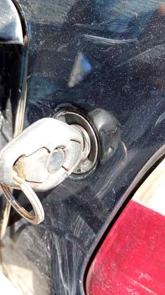 CERRADURA MALETERO - PORTON