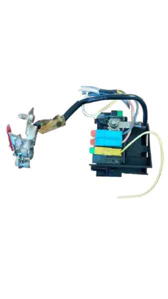 CAJA RELES - FUSIBLES