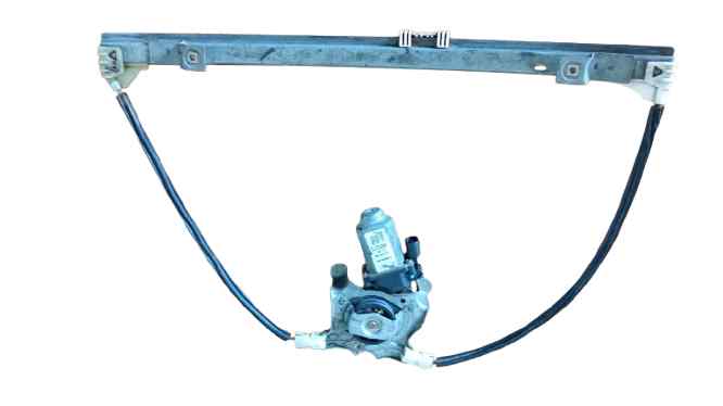 ELEVALUNAS DELANTERO DERECHO