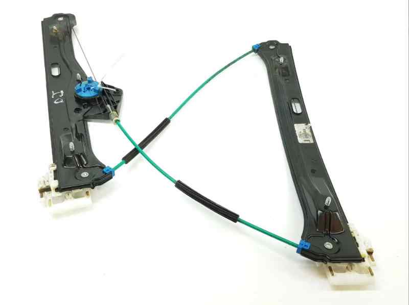 ELEVALUNAS DELANTERO IZQUIERDO