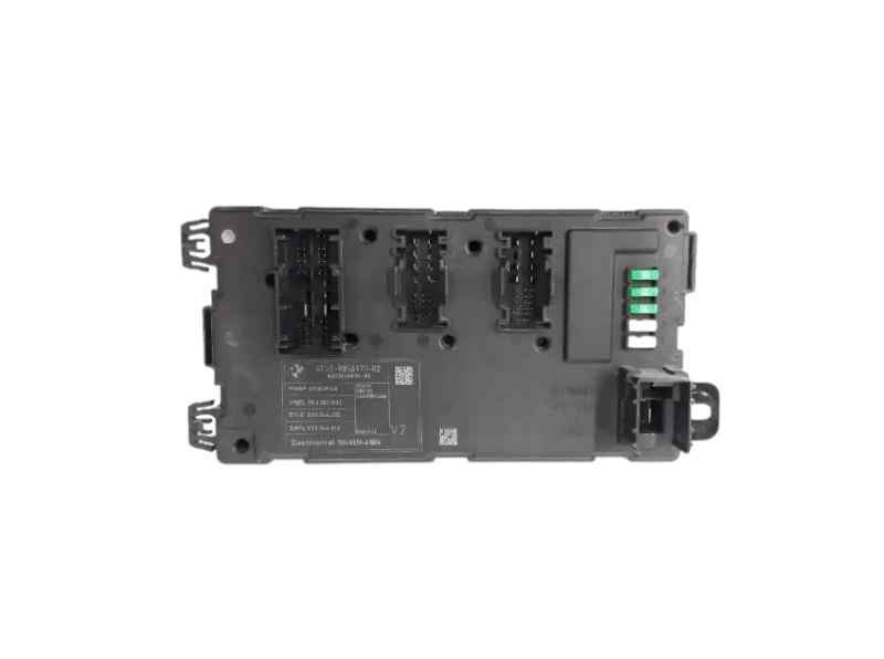 CAJA RELES - FUSIBLES