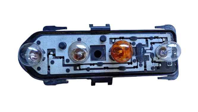 A1638200077 PORTALAMPARAS MERCEDES CLASE M (W163)