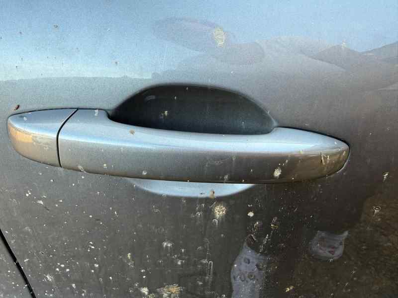 MANETA EXTERIOR DELANTERA DERECHA