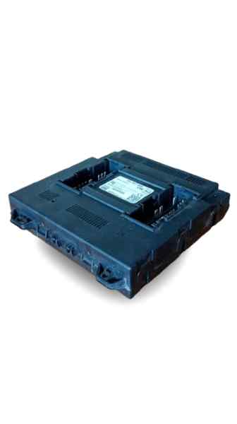 CAJA RELES - FUSIBLES