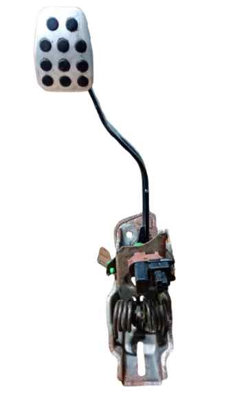 PEDAL EMBRAGUE