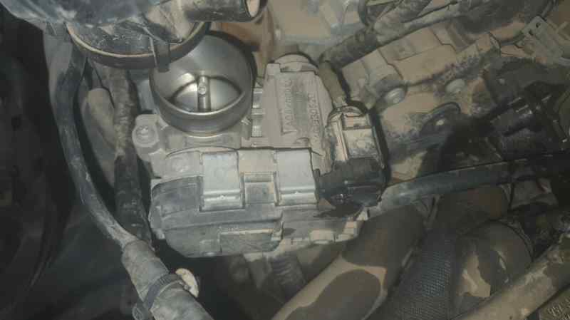 04C133062D CAJA MARIPOSA SEAT MII (KF1)