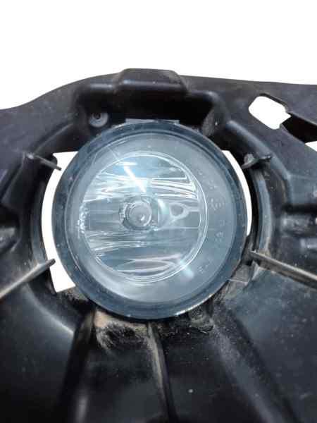 FARO ANTINIEBLA IZQUIERDO