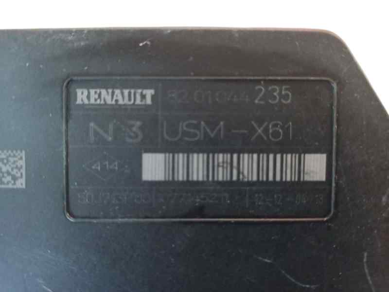 CAJA RELES - FUSIBLES