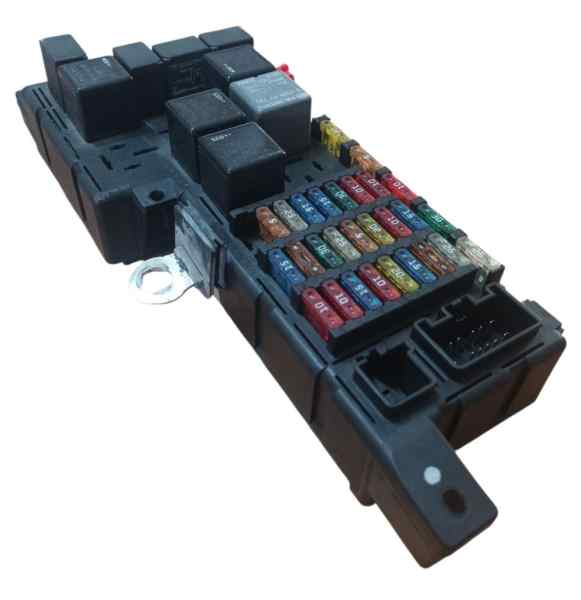 CAJA RELES - FUSIBLES