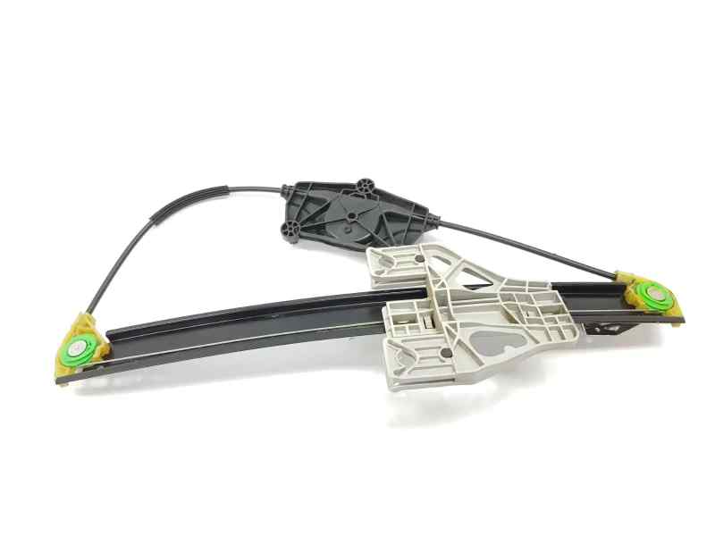 ELEVALUNAS TRASERO DERECHO