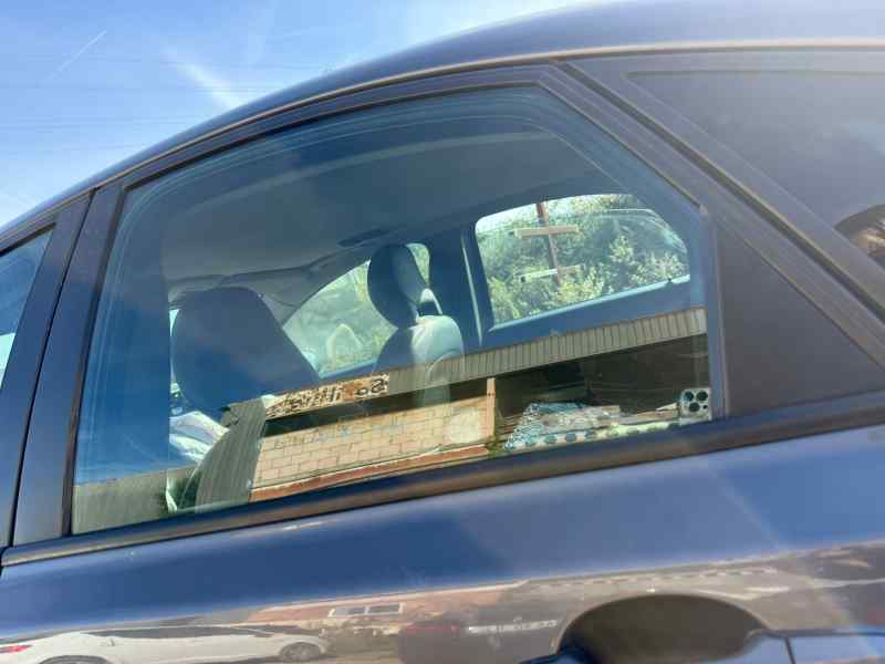 LUNA TRASERA IZQUIERDA