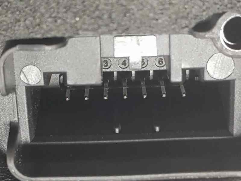 CERRADURA PUERTA TRASERA DERECHA 