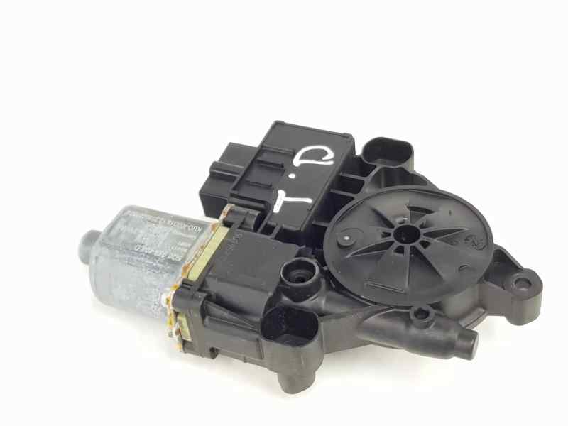 MOTOR ELEVALUNAS TRASERO DERECHO