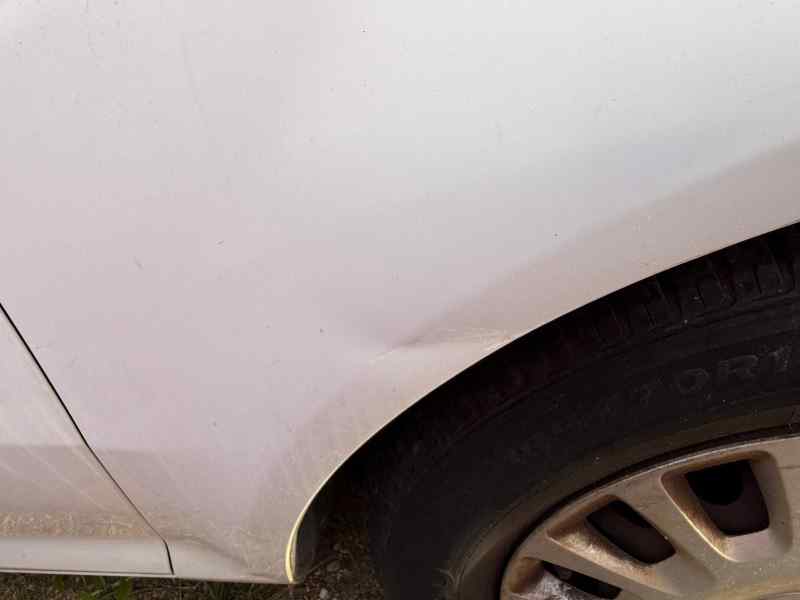 ALETA DELANTERA DERECHA