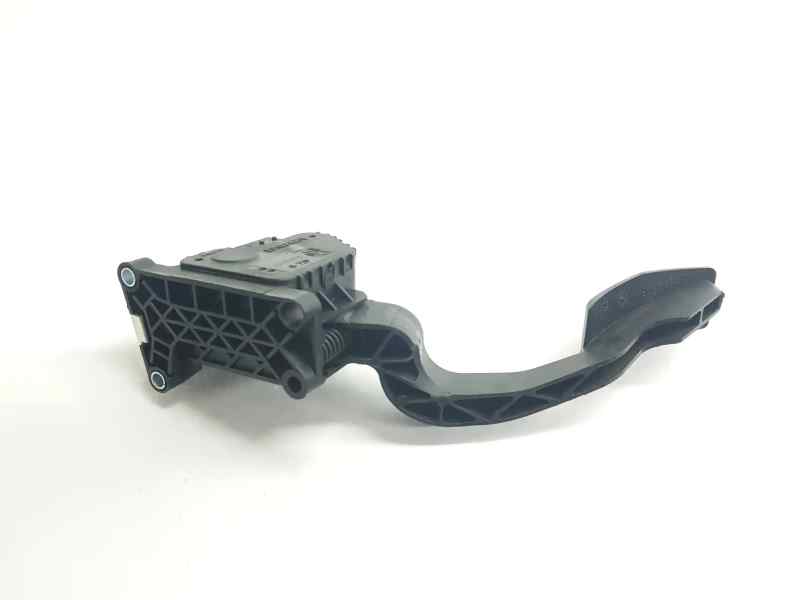 PEDAL ACELERADOR
