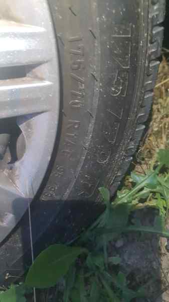 175-70-14C-95/93T JUEGO DE LLANTAS FIAT DOBLO (119)