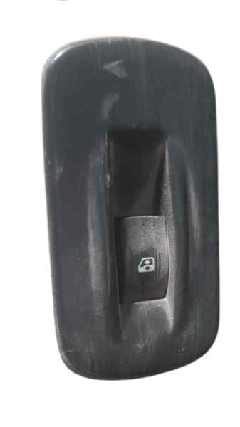 MANDO ELEVALUNAS DELANTERO DERECHO