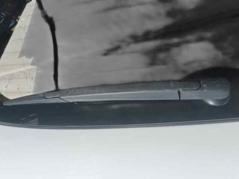 BRAZO LIMPIA TRASERO