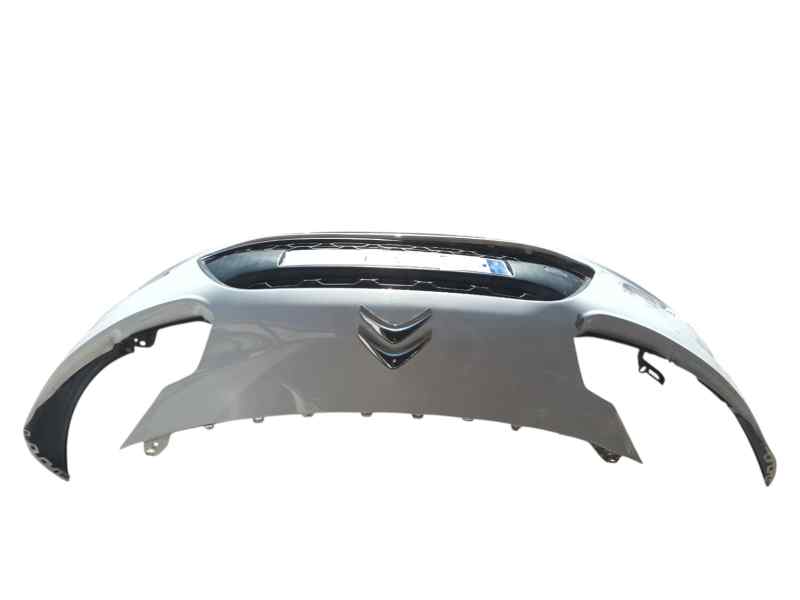 PARAGOLPES DELANTERO