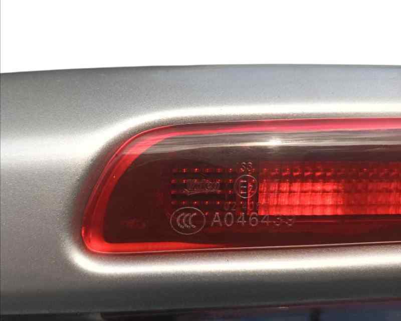 LUZ CENTRAL DE FRENO