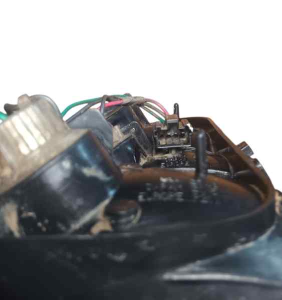 PILOTO TRASERO DERECHO