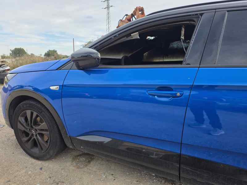 PUERTA DELANTERA IZQUIERDA