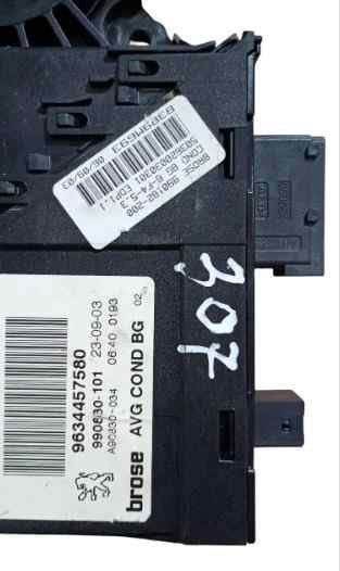 MOTOR ELEVALUNAS DELANTERO IZQUIERDO