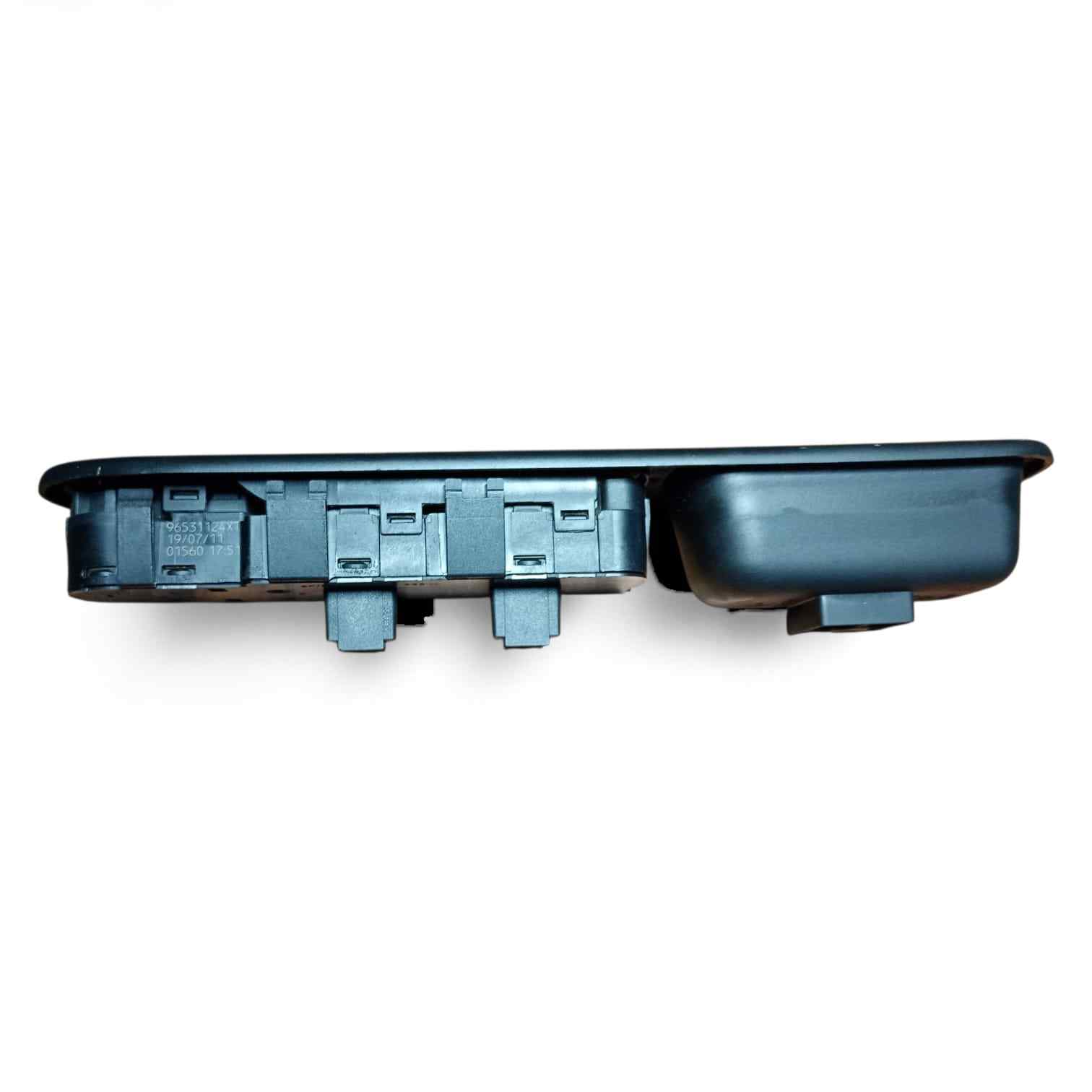 MANDO ELEVALUNAS DELANTERO IZQUIERDO 